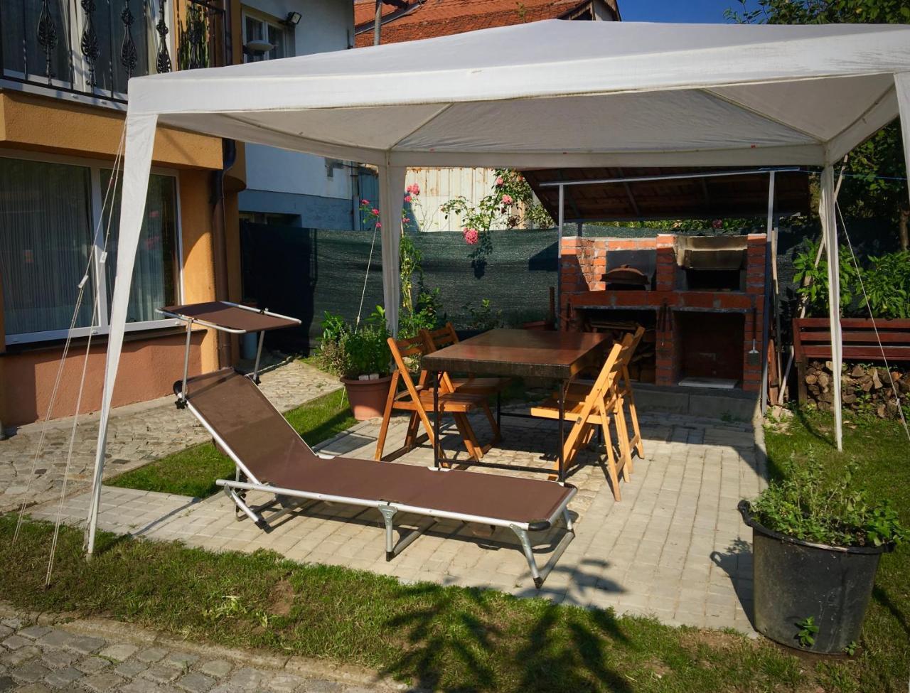 Ferienwohnung Kula Hacienda Tuzla Exterior foto